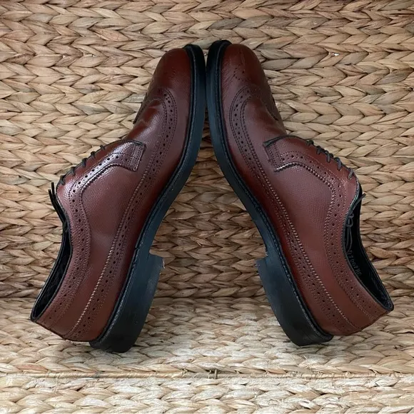Executive Imperials‎ Brown Leather Wingtip Shoes