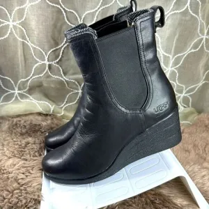 (F1) UGG, leather platform boots, waterproof, women's size 8