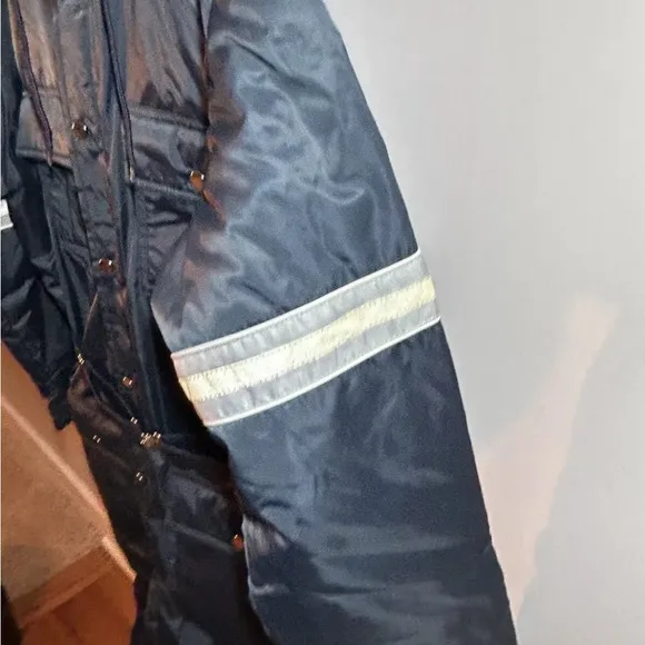 Fieldmaster Mens 1-Pc Snowsuit Snowmobile Winter Hunting -Size Large 42-44 Short