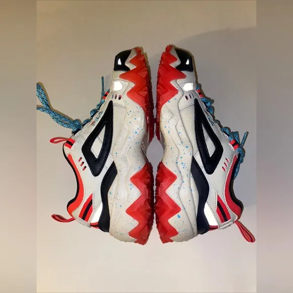 FILA Oakmont TR Womens 5JM001249-119 Shoes Sneakers - Size 6.5