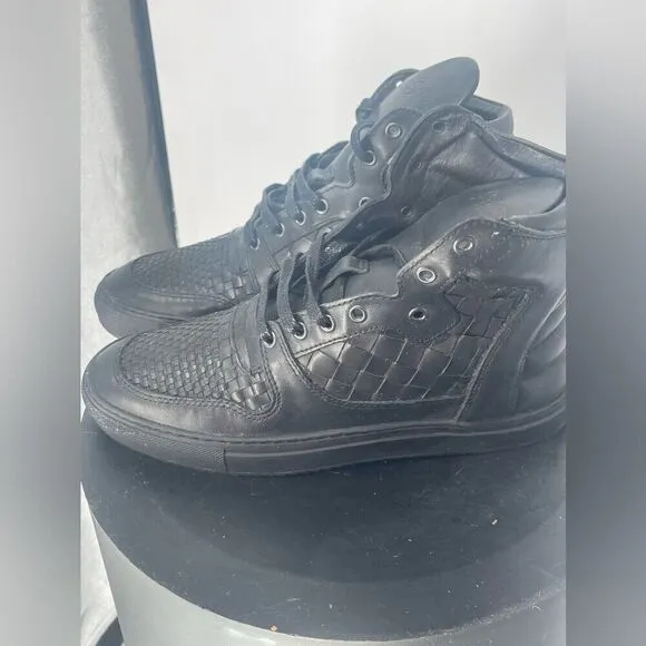 Filing pieces black quilted sneakers‎ for men size 7
