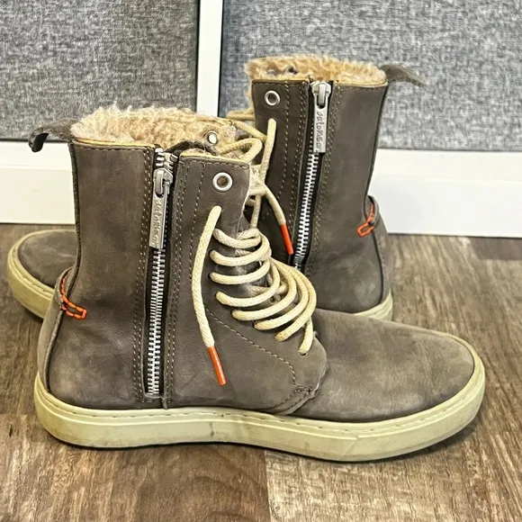 FINAL PRICE DROP Satorisan Boots Women Leather