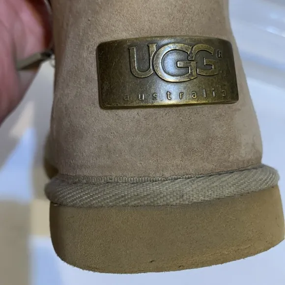 Floral Ugg Tall boot rare tan browns 5193