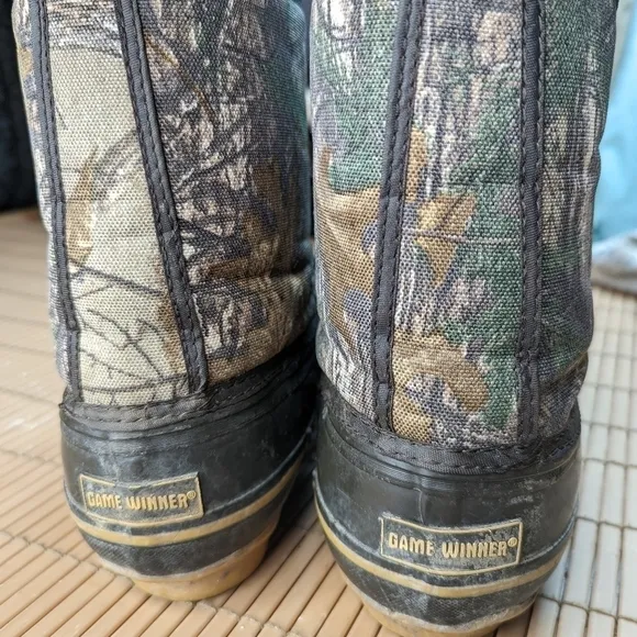 Game Winner men's duck boot. Camouflage. Waterproof. Thermolite Insulation. Wint