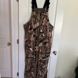 Gander Mountain Guide Series Insulated Camo TecH2o Bibbed Overalls - Men's XL