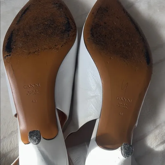 Ganni sz 9 leather bow accent Elegant White Slingback Heels