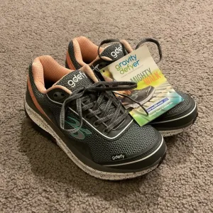 Gdefi Gravity Defier Gray &amp; Pink Mighty Walk Athletic Verso Shock Sneakers 8 NWT