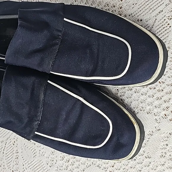 Genegum canvas blue slip on loafer shoes sz 10