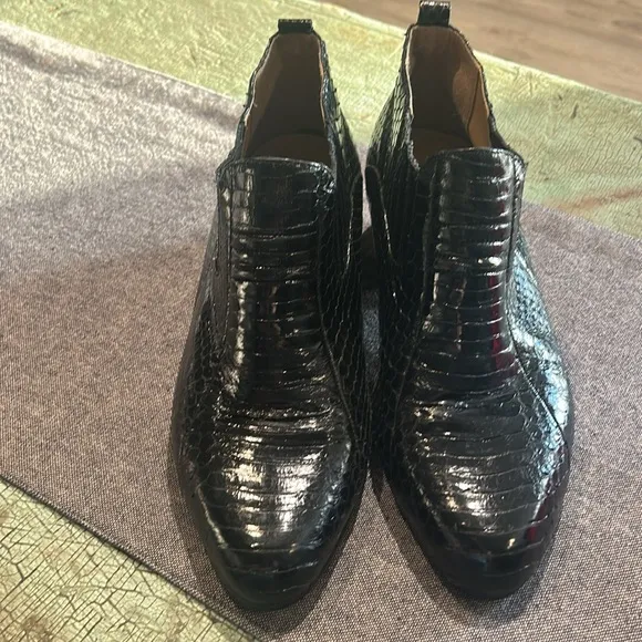 Georgio Brutini Private Collection Genuine Snake Leather Ankle Chelsea Boot 10.5
