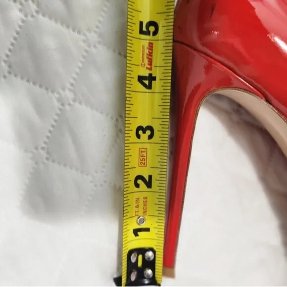 Gianvito Rossi women's heel leather shoes size 38.5 EU