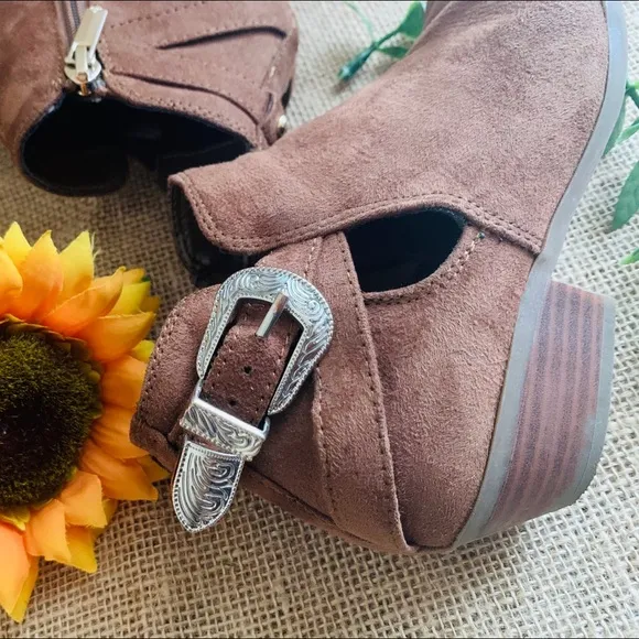 Girl Summer Shoes