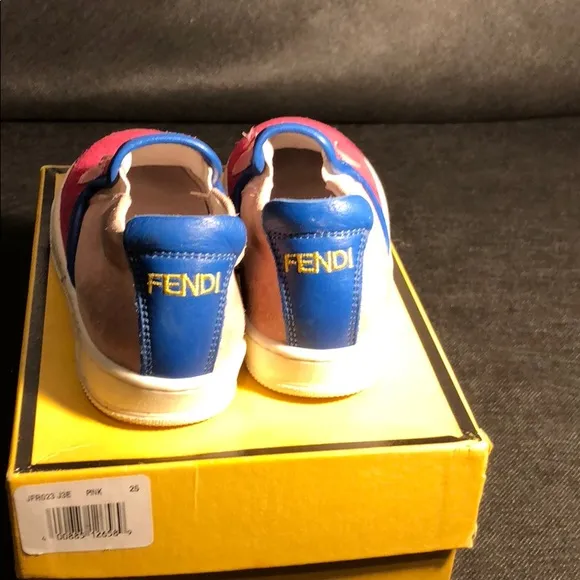 Girls Fendi Shoes size 25