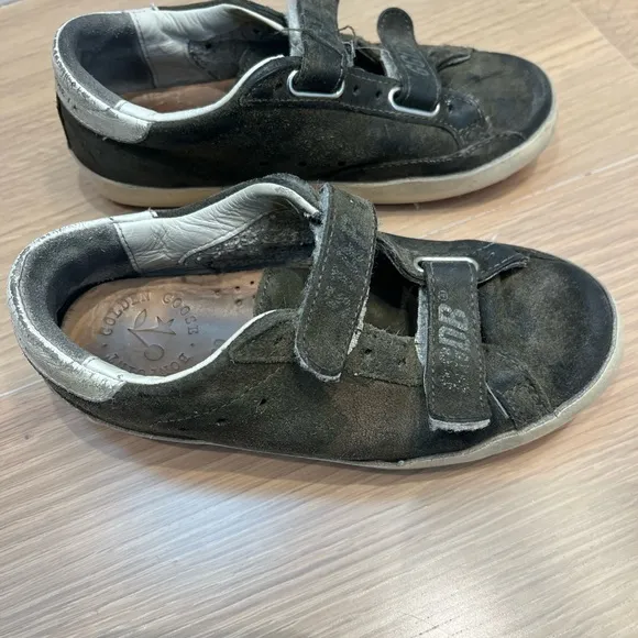 Golden goose green sneaker