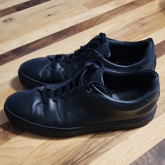 Greats Men's All Black Leather Sneakers
