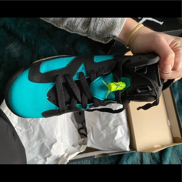 GS Air Jordan Vi 6 Gg Retro Turbo Green Volt
