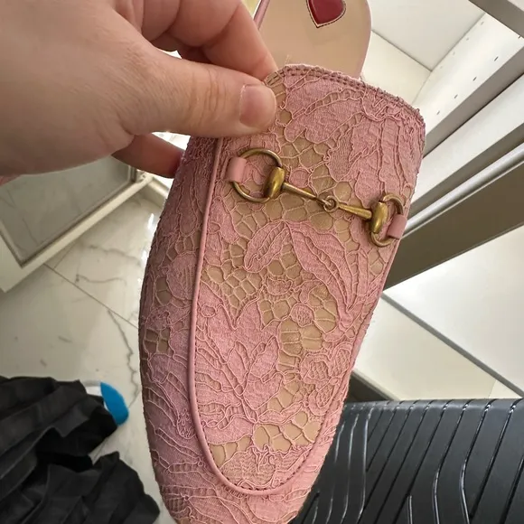 Gucci Pink Lace Women's Loafers