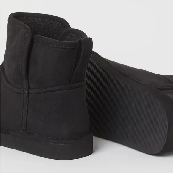 H&amp;M WARM-LINED BOOTS BRAND NEW
