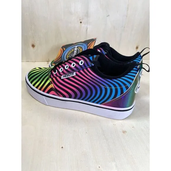 Heelys Youth Size 4 Rainbow Striped Skate Shoes‎ Canvas Lace Up NWT Shoes only