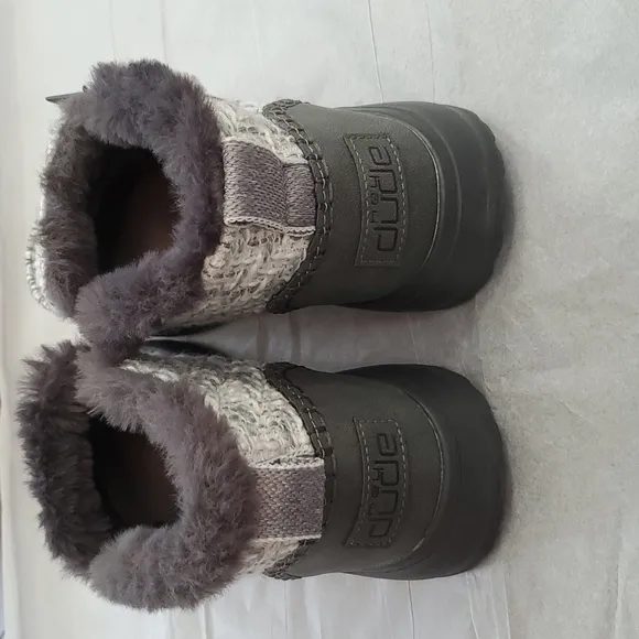 Hey Dude Women's Denny White Boots