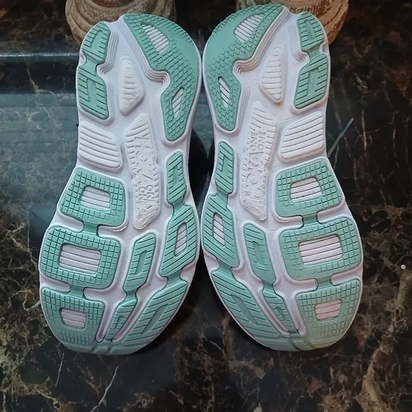 Hoka One Bondi 7 Comfort/Running/Medical Field Shoes Size 9 for Women