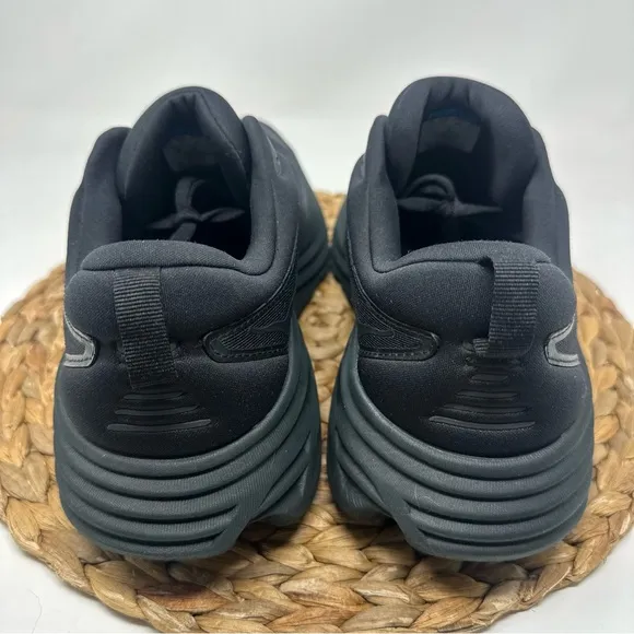 HOKA ONE Bondi 8 Running Shoes All Black Size 11.5 Men’s