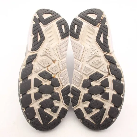 Hoka One One Arahi 6 Women's Size 7 B Black Running Shoes Sneakers 1123195 BWHT