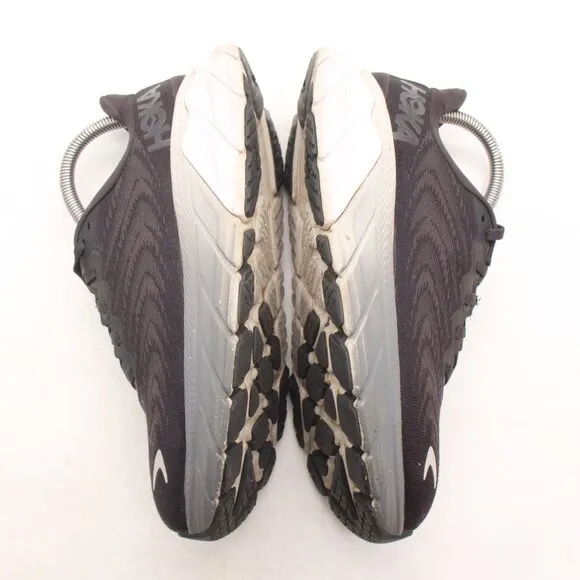 Hoka One One Arahi 6 Women's Size 7 B Black Running Shoes Sneakers 1123195 BWHT