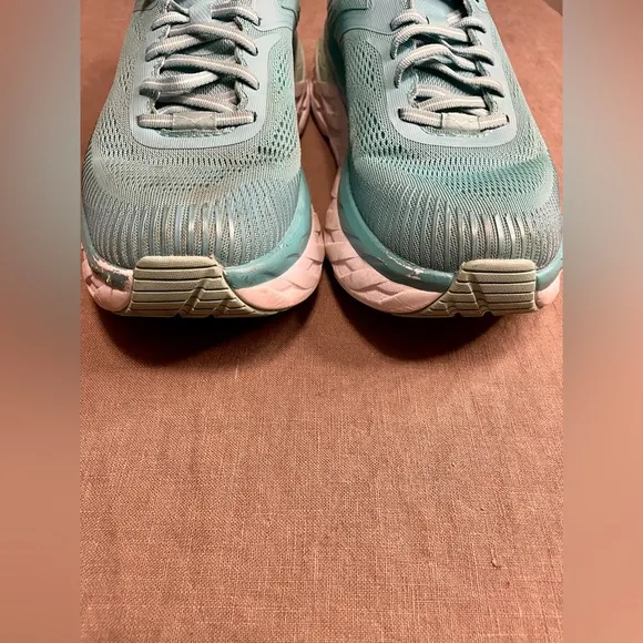Hoka One One Bondi 7 Women's Outdoor Running Shoes 10.5 Aquarelle/Eggshell Blue