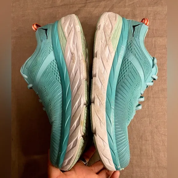 Hoka One One Bondi 7 Women's Outdoor Running Shoes 10.5 Aquarelle/Eggshell Blue