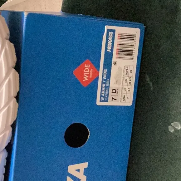 HOKA Women's Arahi 7 Running Shoes 🔥