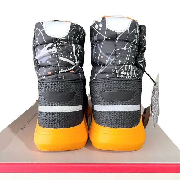 Hunter Boots Boys Size 4 Black Orange Gray Winter Molecular Insulated Waterproof