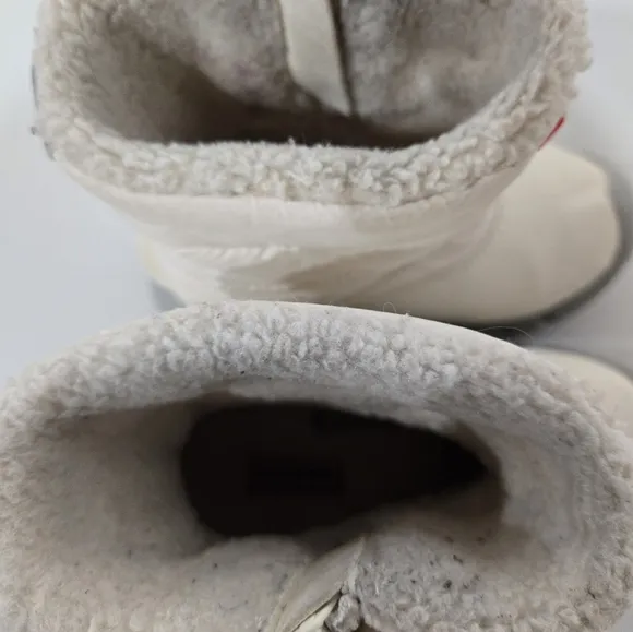 Hunter Intrepid Ivory White Insulated Winter Snow Boots 9