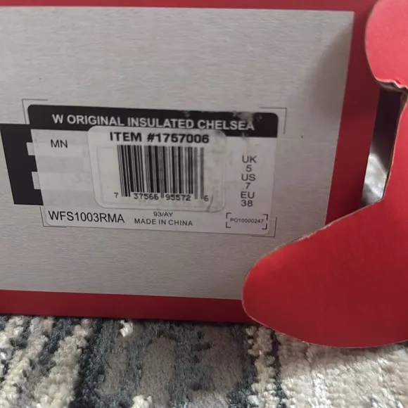 Hunter Ladies' Original Insulated Chelsea Rain Boot NIB Size 11