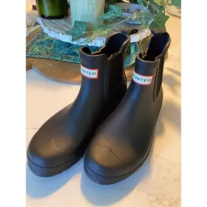 Hunter Women’s Original Chelsea Black Boots Sz 8 Insulated Rubber
