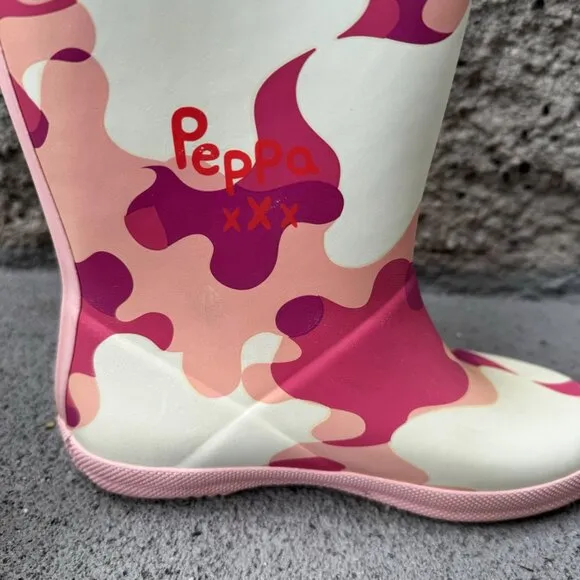 HUNTER X Peppa Pig Rain Boots Girls US 13B/1G EU 31 Pink Pull On Camo Gum Boot