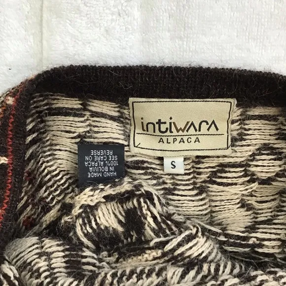 INTIWARA ALPACA WOMEN GREY CREAM COLORFUL DESIGN BUTTON UP WARM SWEATER SIZE S