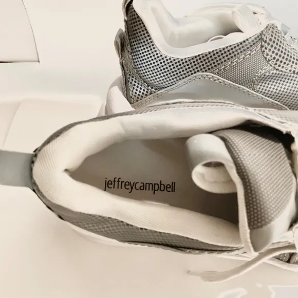 Jeffrey Campbell Grey Reflective Fabric Lace Up Womens Fashion Lo-Fi Sneaker 9.5