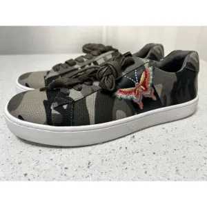 Johnny Was Canvas Embroidered Butterfly Canvas Sneakers Camo Sz 7 🦋NEW! JWS0011