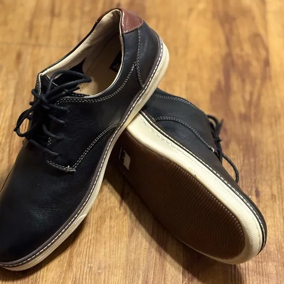 Johnston &amp; Murphy Men's Black Leather Shoes