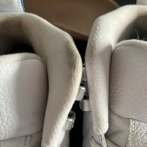 Jordan 12s “French Blue” Used Boys Size 7