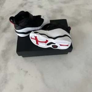 Jordan 6 Rings Black and Red Shoes 5C New with Box