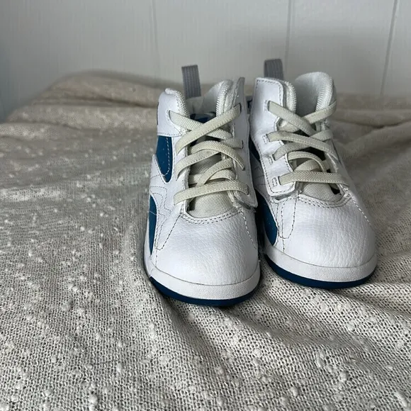 JORDAN  Jumpman MVP Toddler Basketball Shoes Sneakers White Blue 8C 8