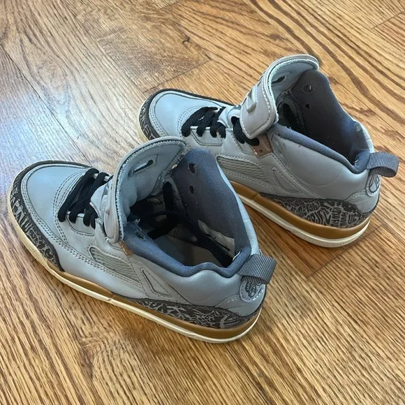 Jordan Spizike PS 'Grey Bronze' Sneakers/Shoes. Size 13c.
