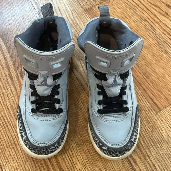 Jordan Spizike PS 'Grey Bronze' Sneakers/Shoes. Size 13c.