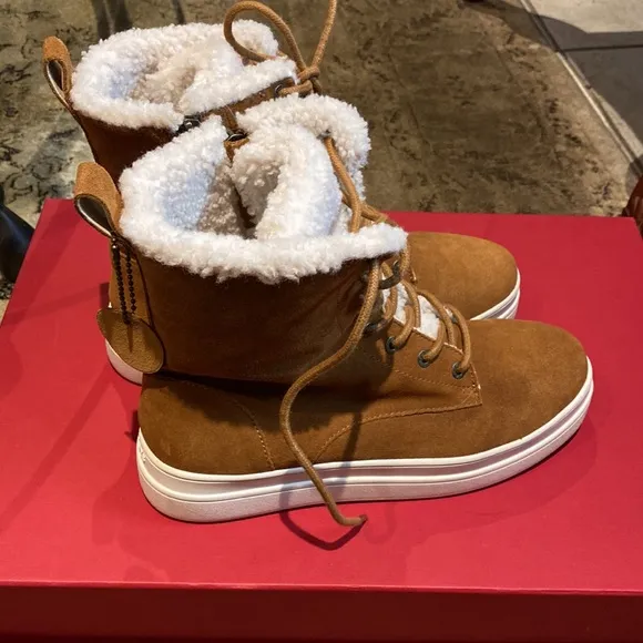 JSlides Suede Leather Fur Lined Waterproof Boots New NeverUsed
