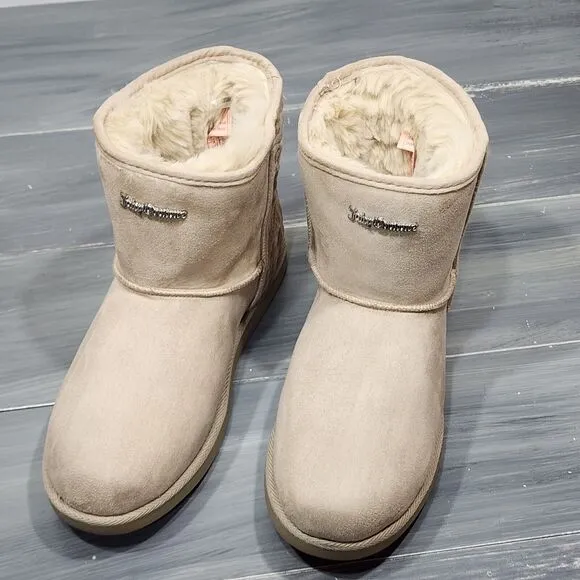 Juicy Couture Boots JC Kave Slip On Logo Warm Boots Booties 9 Taupe