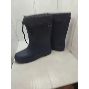 Kamik Hunter Insulated 110583CH Boots KIDS Sz 4 Med  Navy/‎ Black New