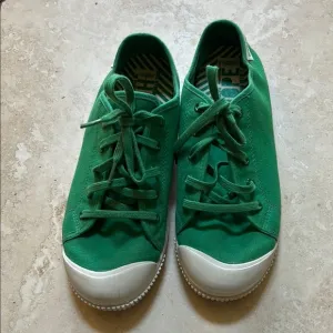 Keen Green Canvas Lace-Up Shoes