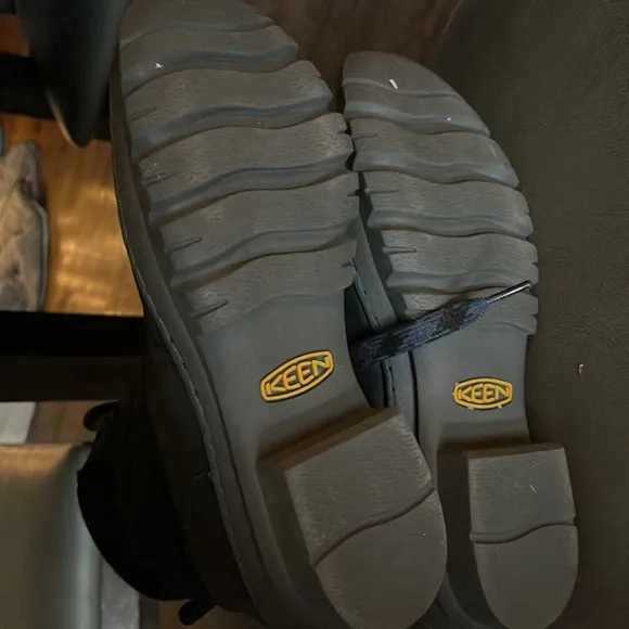 Keen Hightop Waterproof Hiking Boots