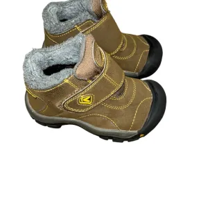KEEN Kootenay Waterproof brown Boots boys 9 snow child kid